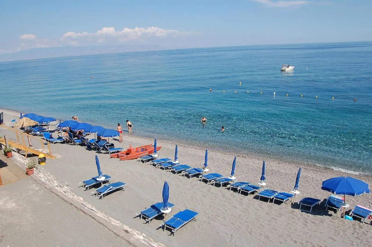 Le Zagare Apartments Sant'Alessio Siculo