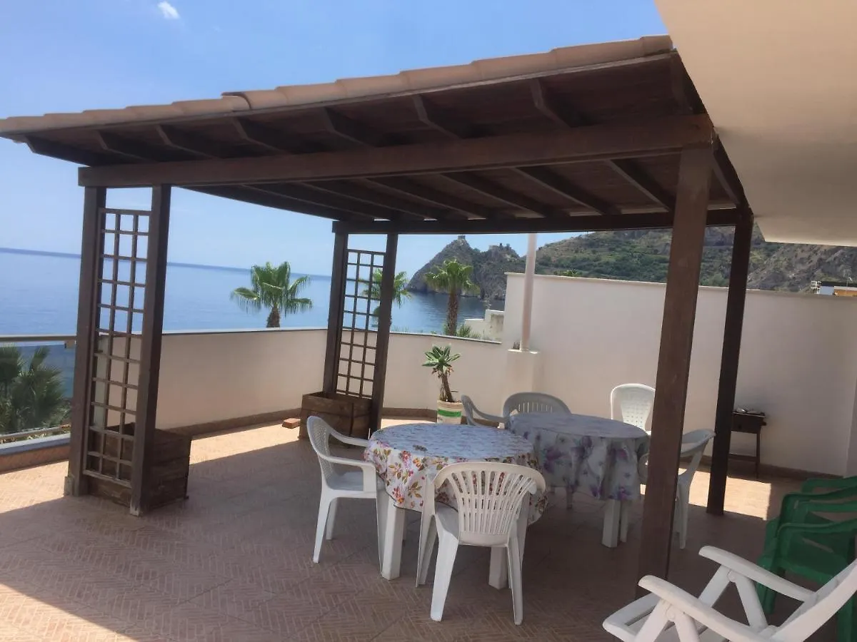 Le Zagare Apartments Sant'Alessio Siculo 0*,
