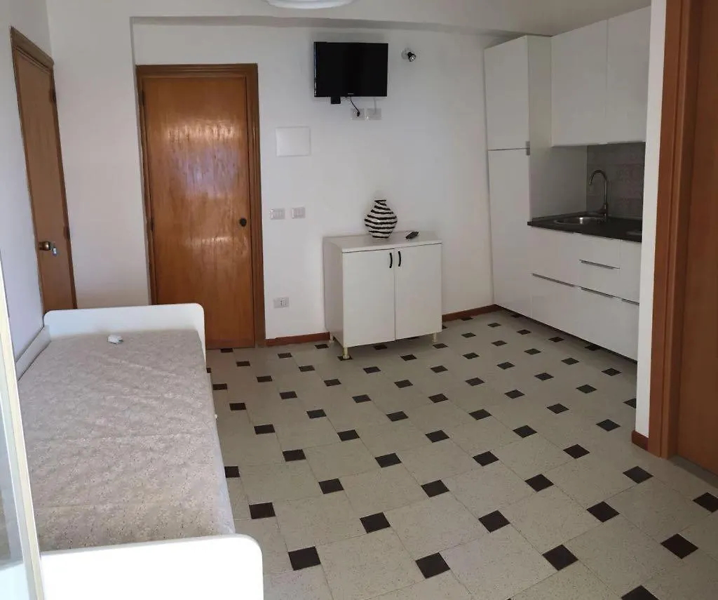 Lejlighedshotel Le Zagare Apartments Sant'Alessio Siculo